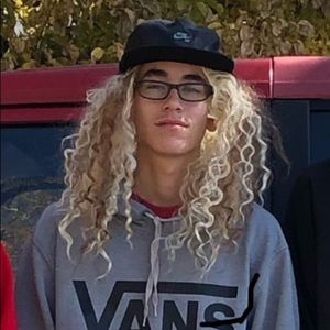 Meet your Posher, Roman